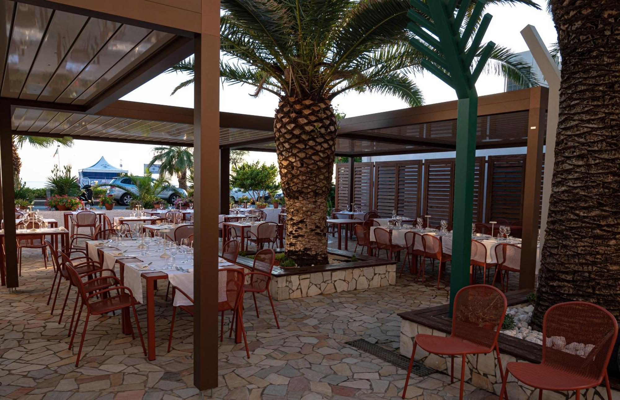 פראייה א מארה Hotel Garden מראה חיצוני תמונה