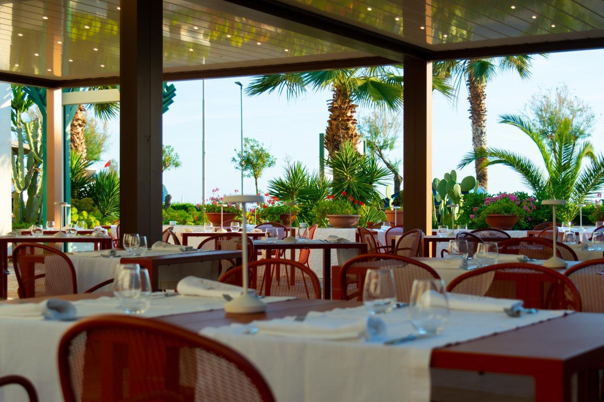 פראייה א מארה Hotel Garden מראה חיצוני תמונה
