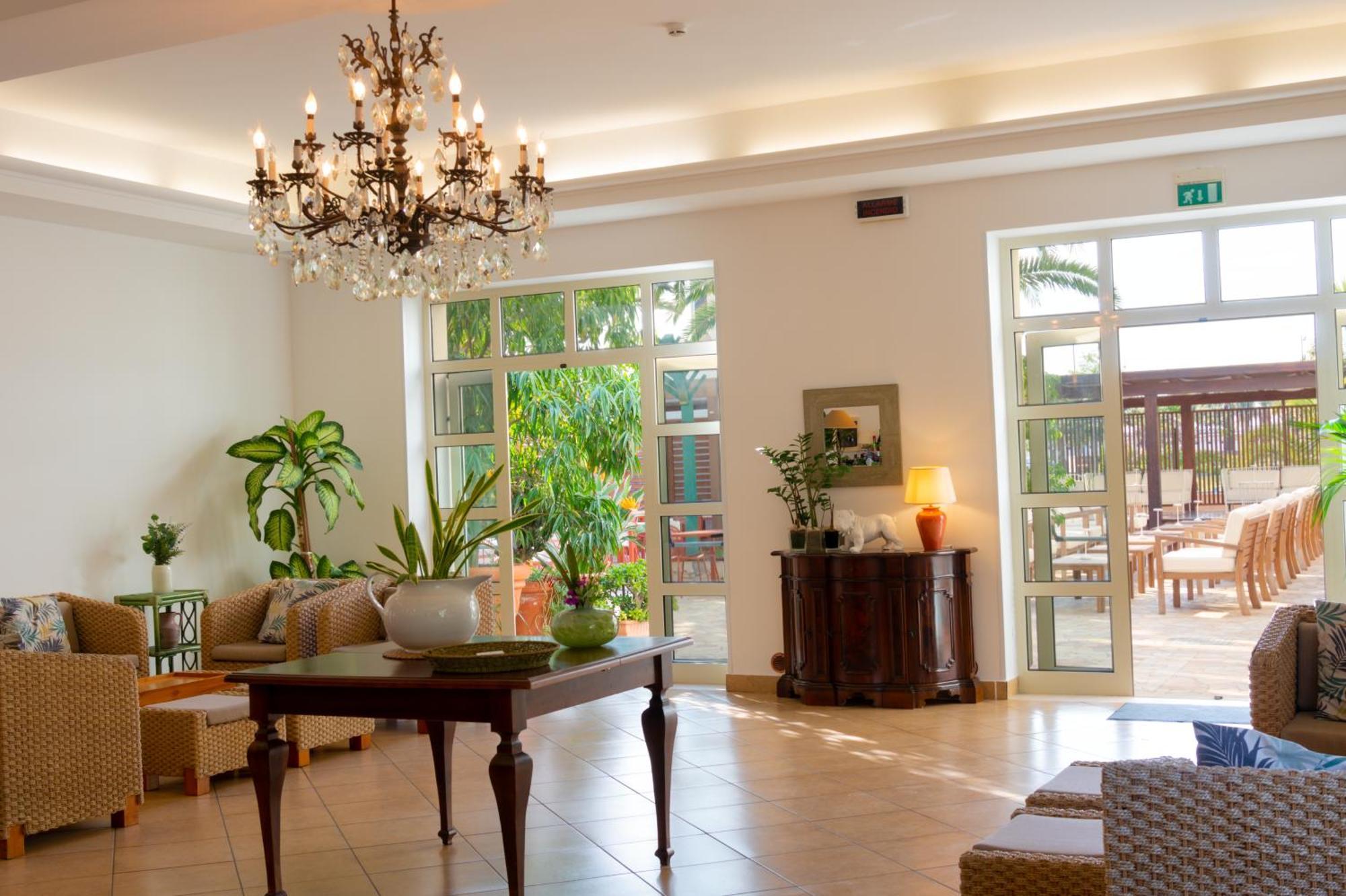פראייה א מארה Hotel Garden מראה חיצוני תמונה