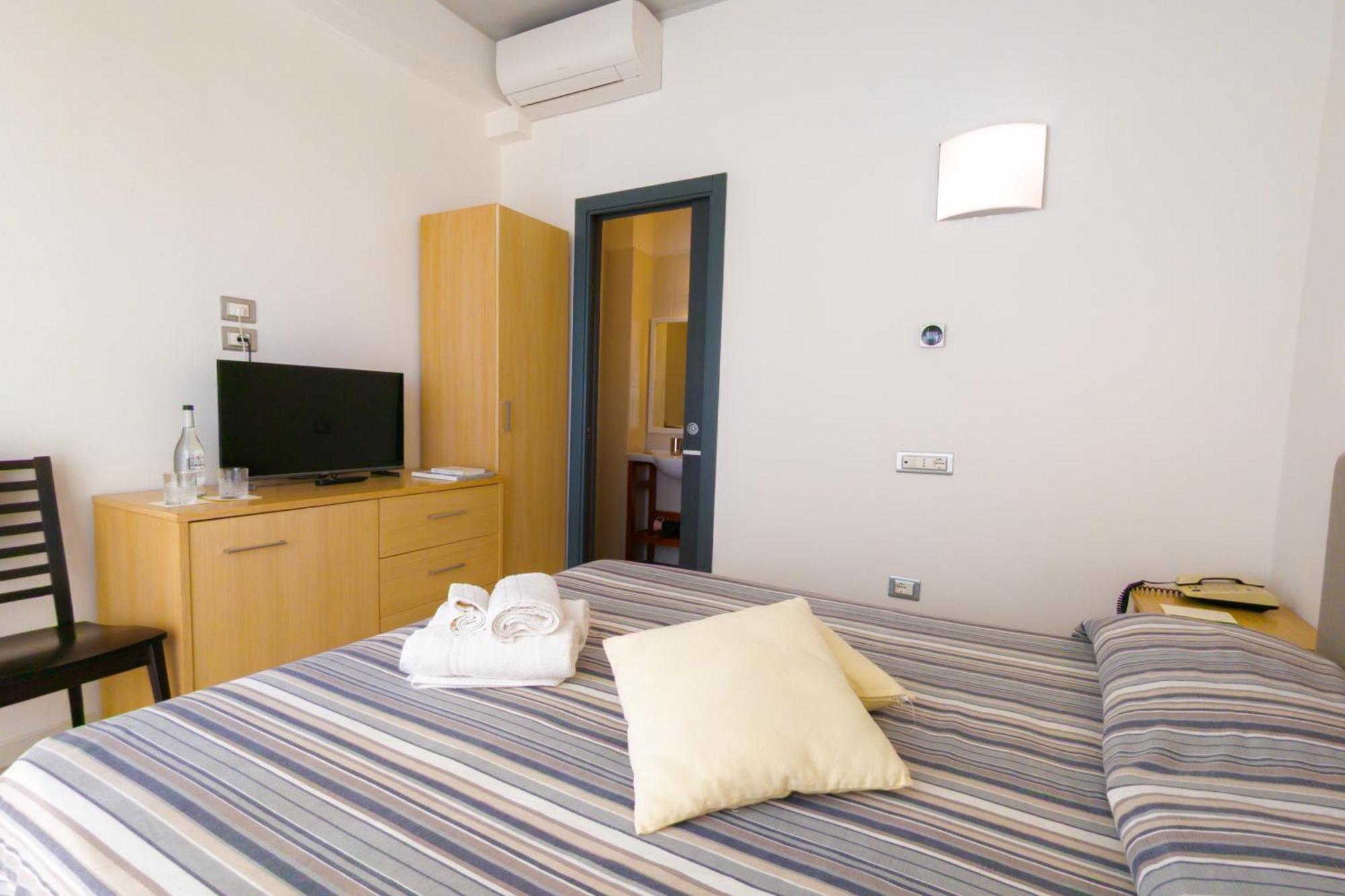 פראייה א מארה Hotel Garden מראה חיצוני תמונה