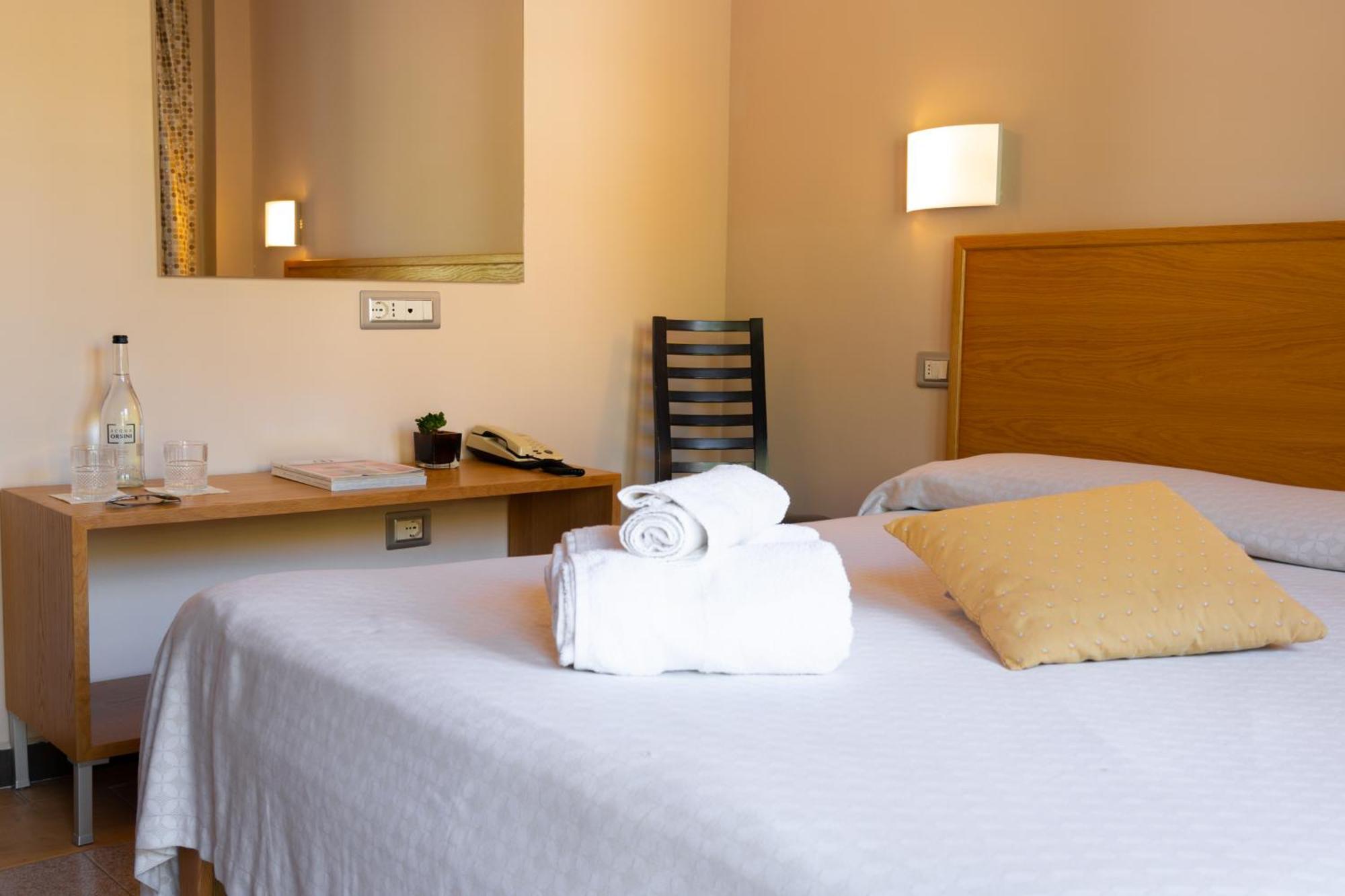 פראייה א מארה Hotel Garden מראה חיצוני תמונה